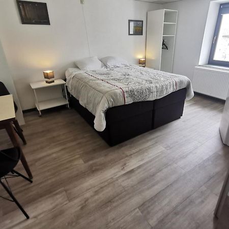 Chez Phil Hotel Robertville Ngoại thất bức ảnh