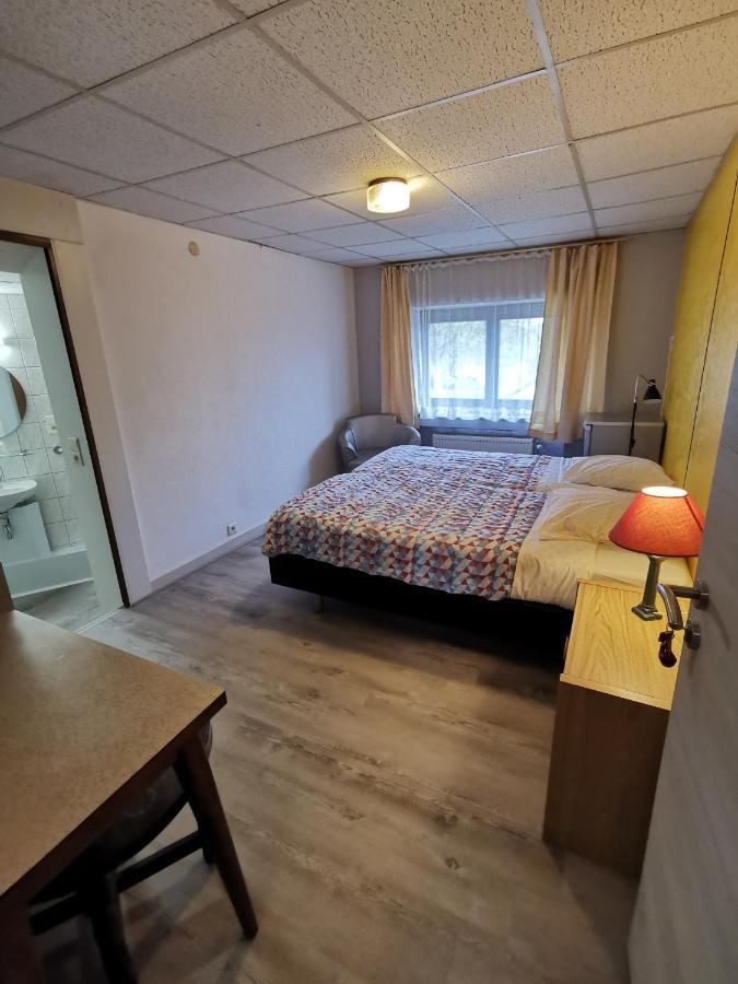 Chez Phil Hotel Robertville Ngoại thất bức ảnh