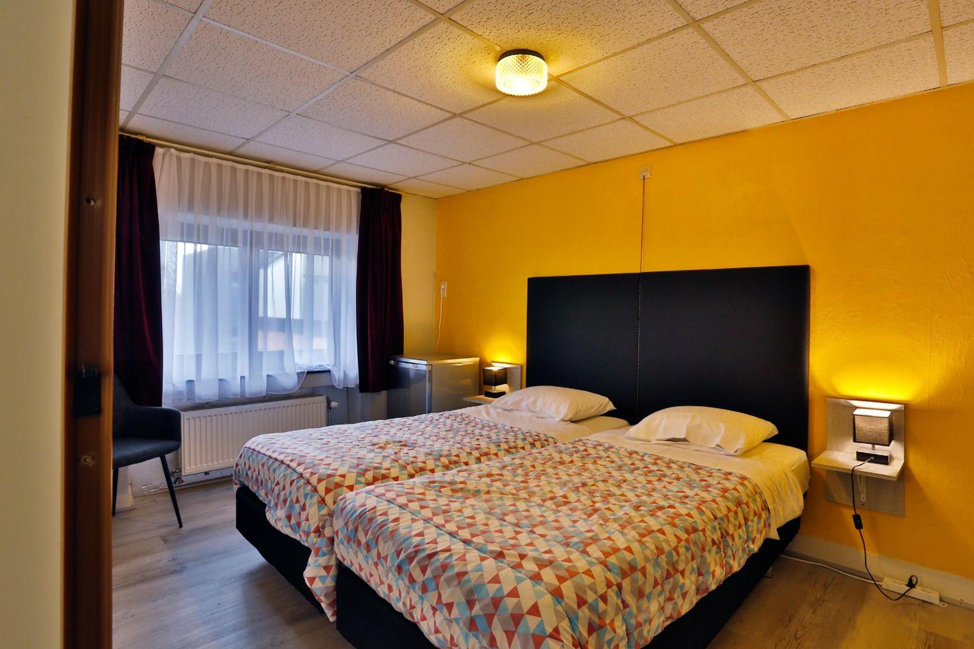 Chez Phil Hotel Robertville Ngoại thất bức ảnh